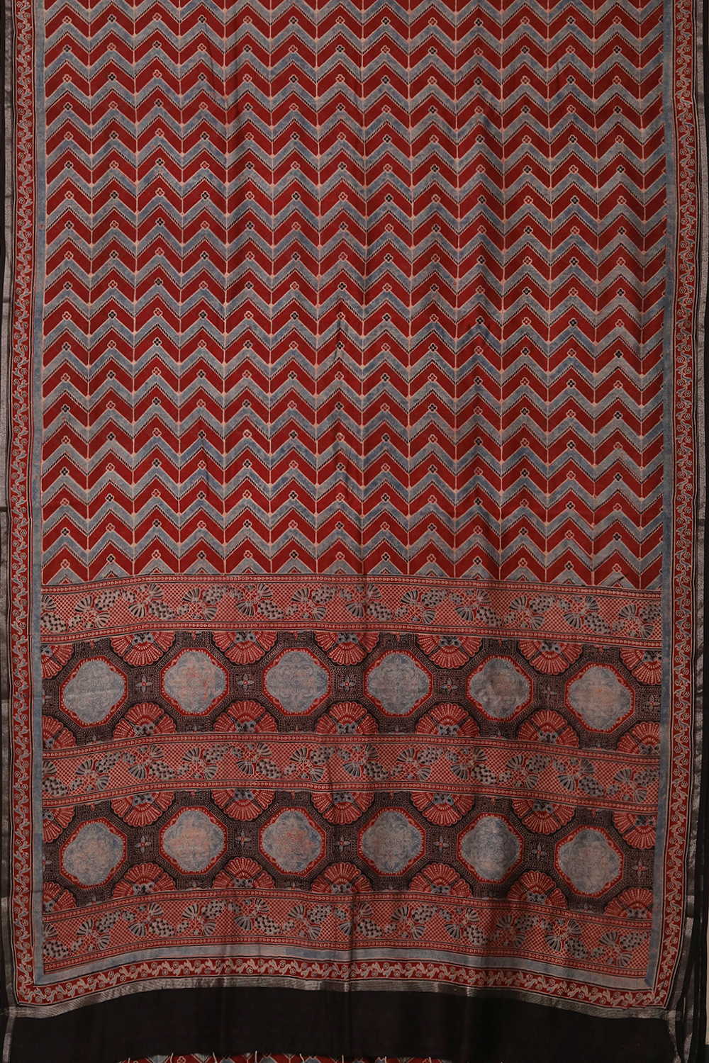 Ajrak Sarees - Matkatus 
