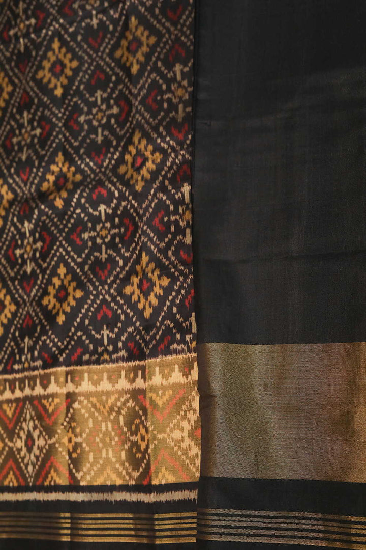 Ikat Silk Sarees - Matkatus 