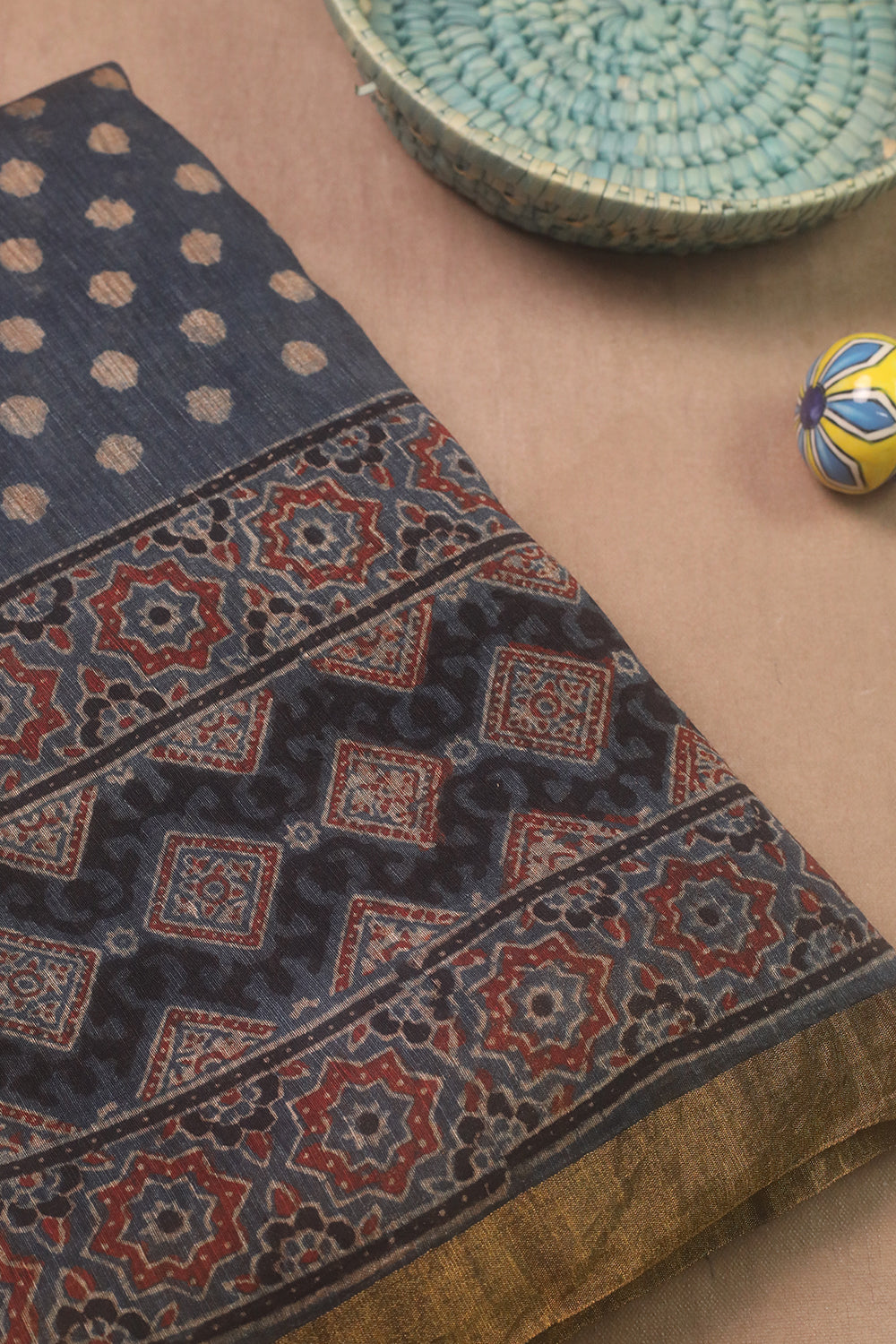 Ajrak Sarees - Matkatus 