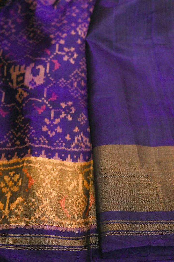 Sarees - Matkatus 