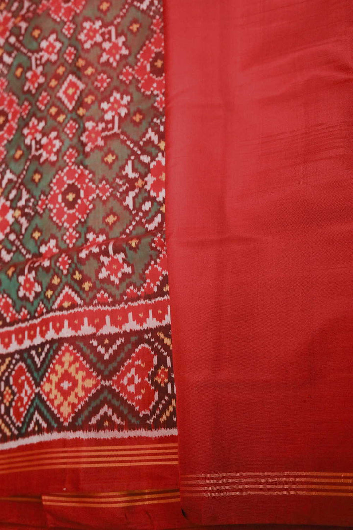 Sarees - Matkatus 