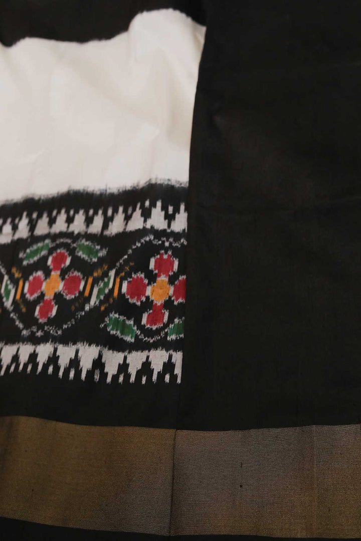 Sarees - Matkatus 