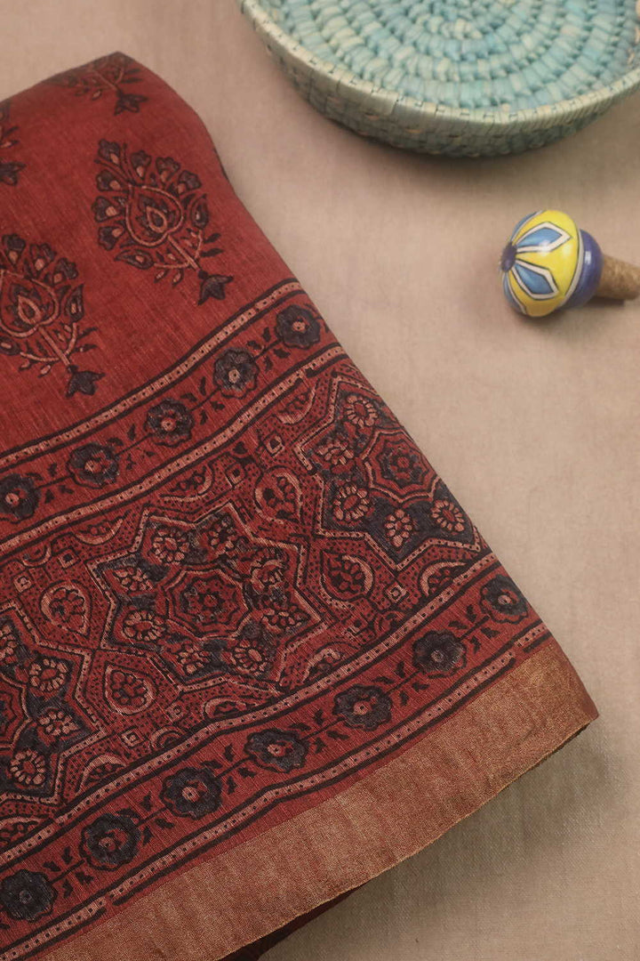 Ajrak Sarees - Matkatus 