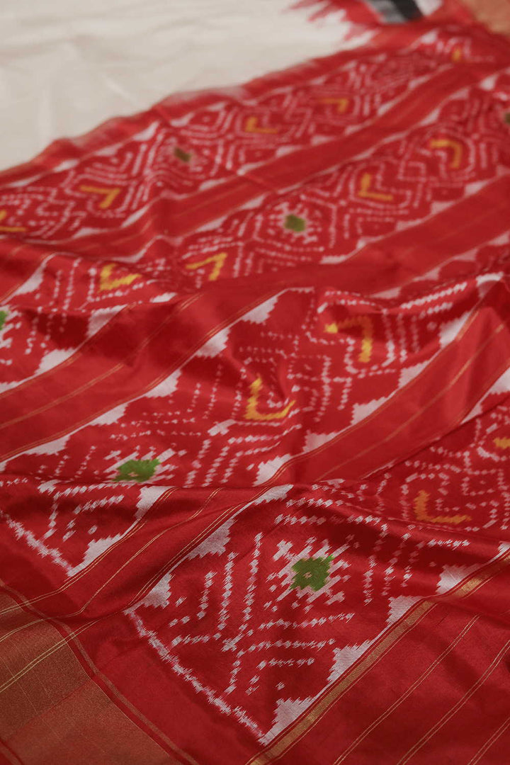 Sarees - Matkatus 
