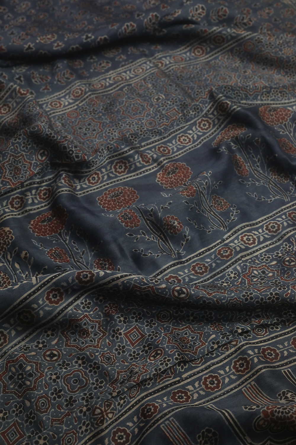 Sarees - Matkatus 