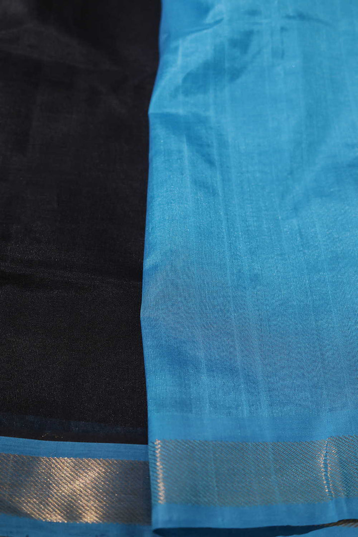 Sarees - Matkatus 