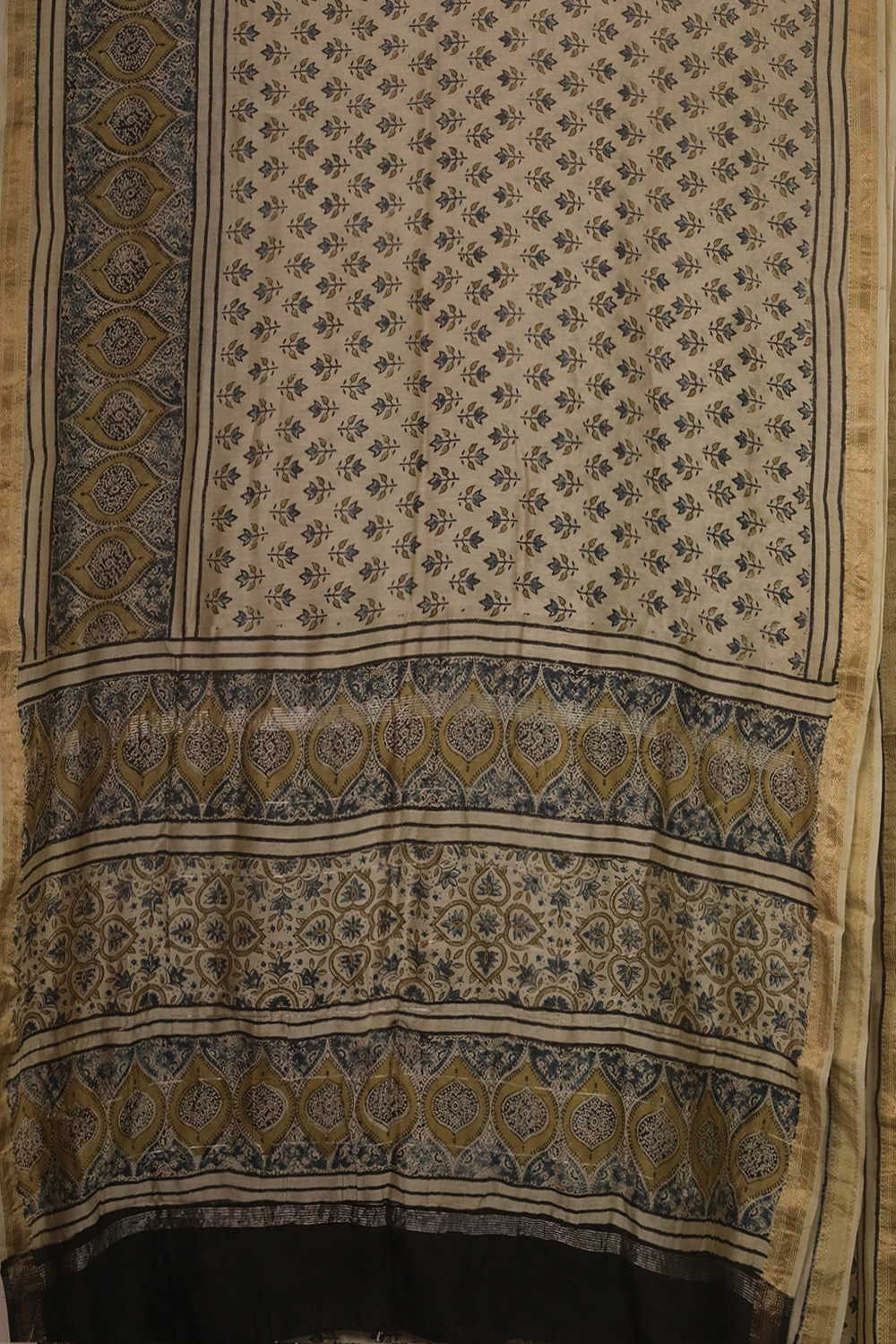 Block printed Sarees - Matkatus 