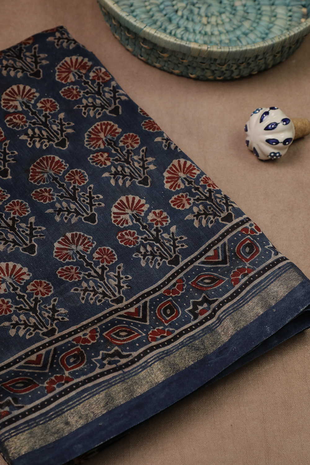 Ajrak Saree - Matkatus 