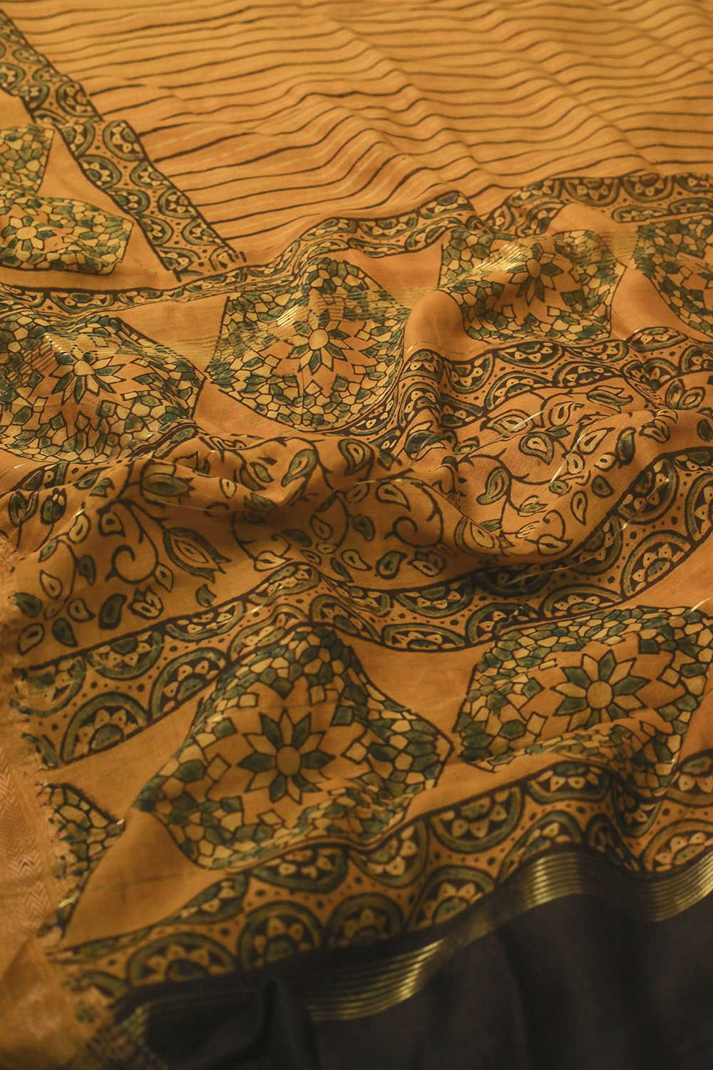 Sarees - Matkatus