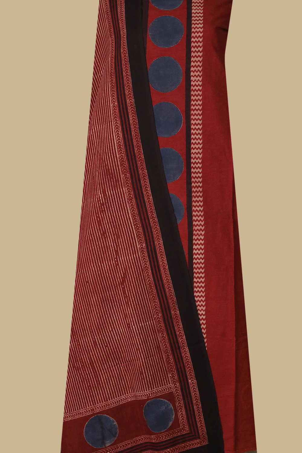 Top & Dupatta - Matkatus 