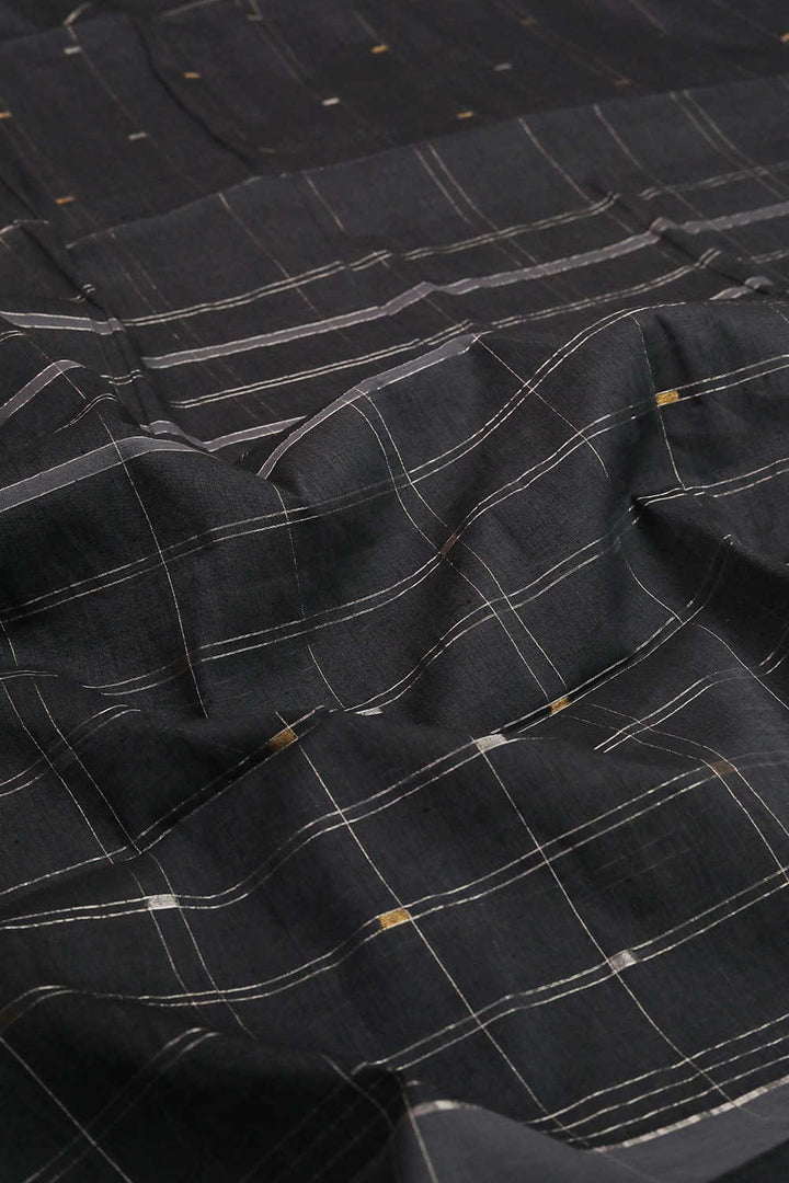 Sarees - Matkatus 