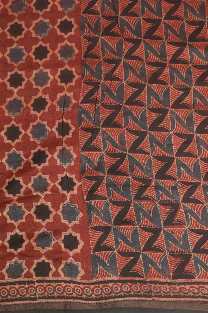 Sarees - Matkatus 