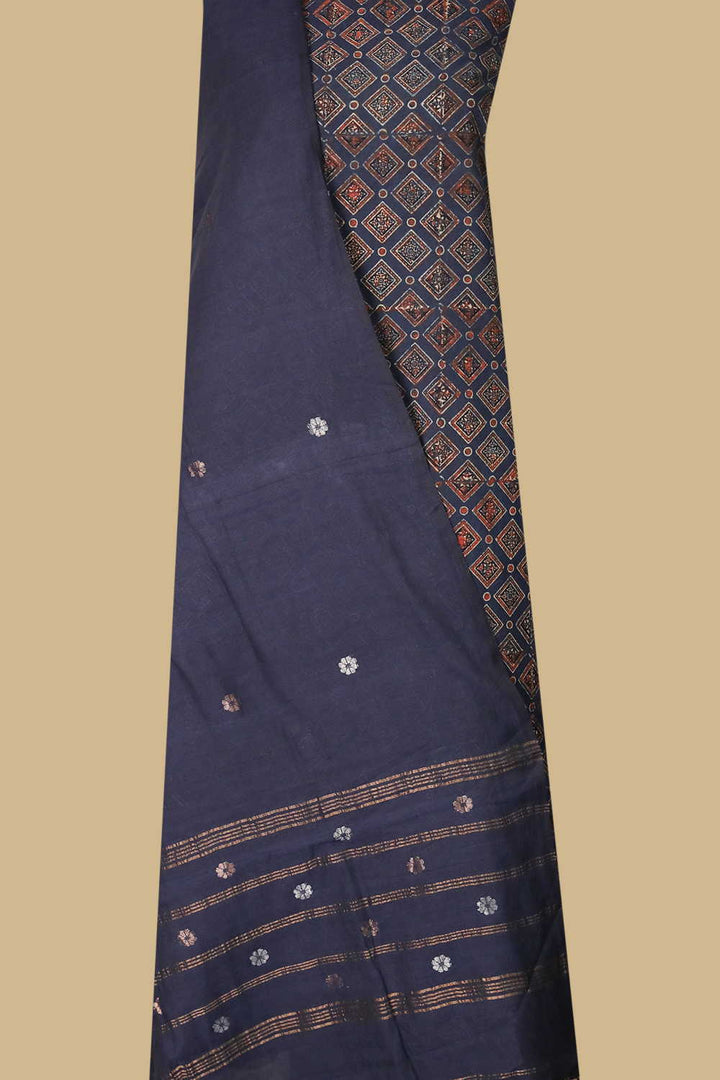 Top & Dupatta - Matkatus 