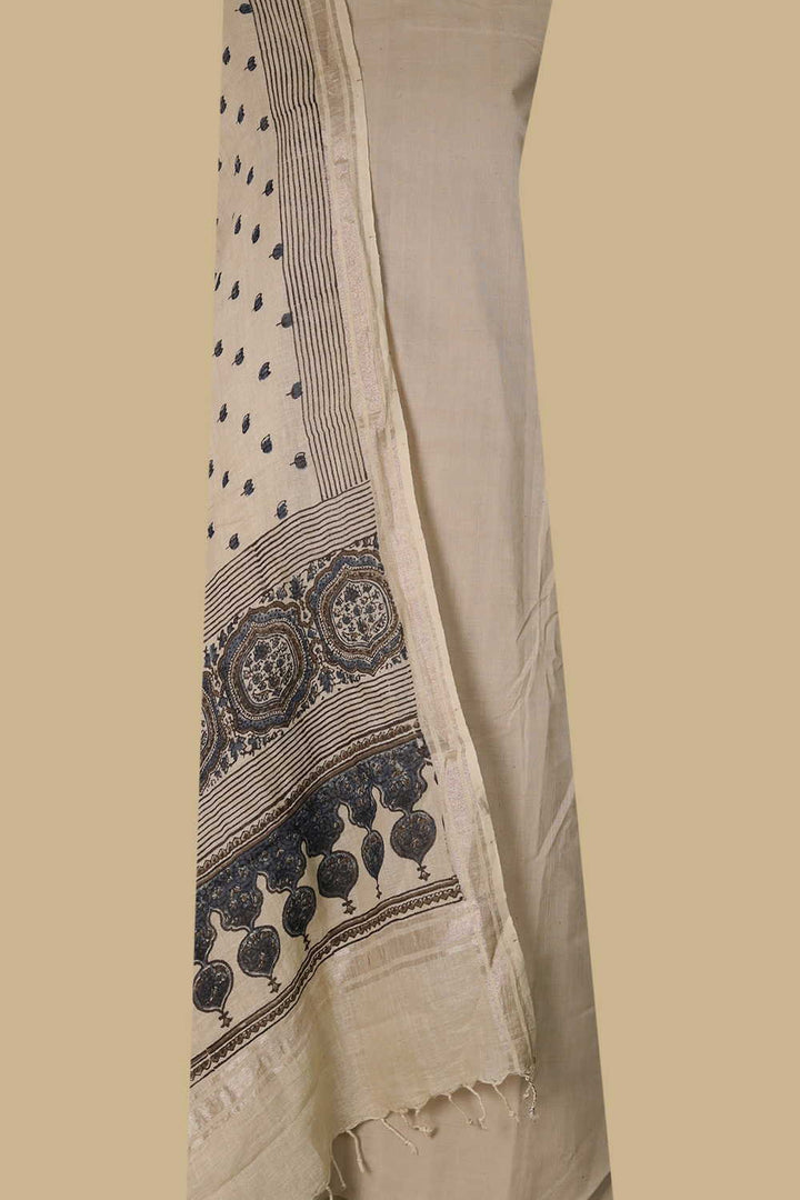 Top & Dupatta - Matkatus 