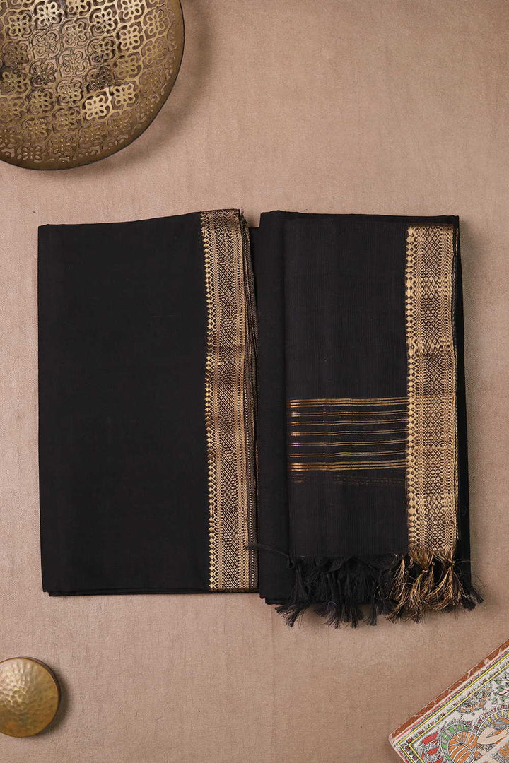 Mangalagiri Suits-Matkatus 
