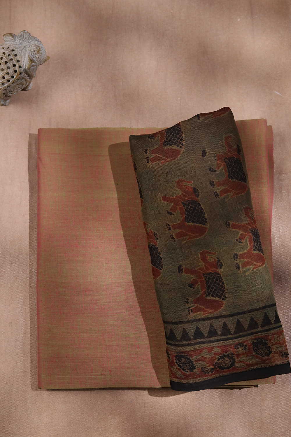 Top & Dupatta - Matkatus 