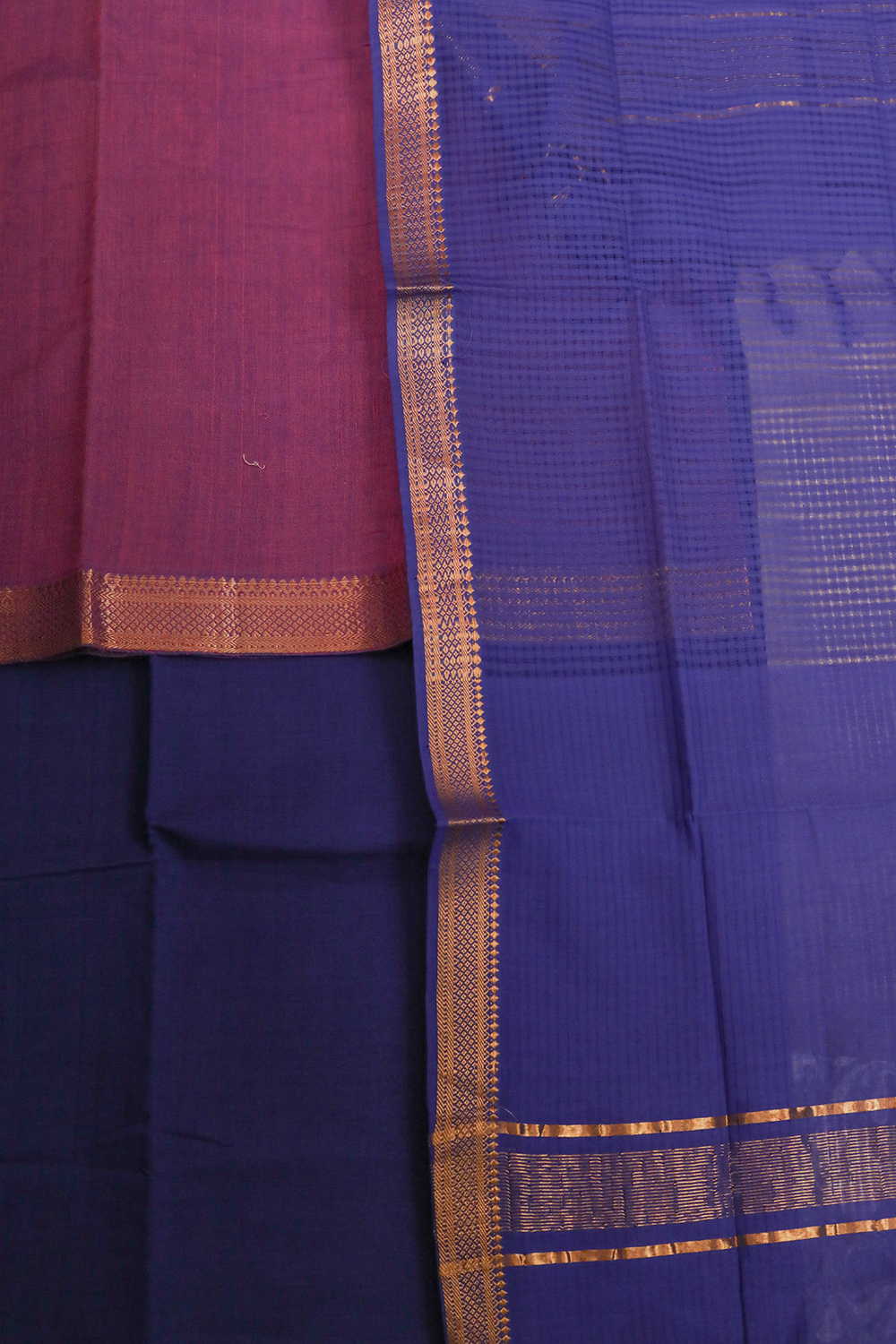 Unstitched Suits - Matkatus 