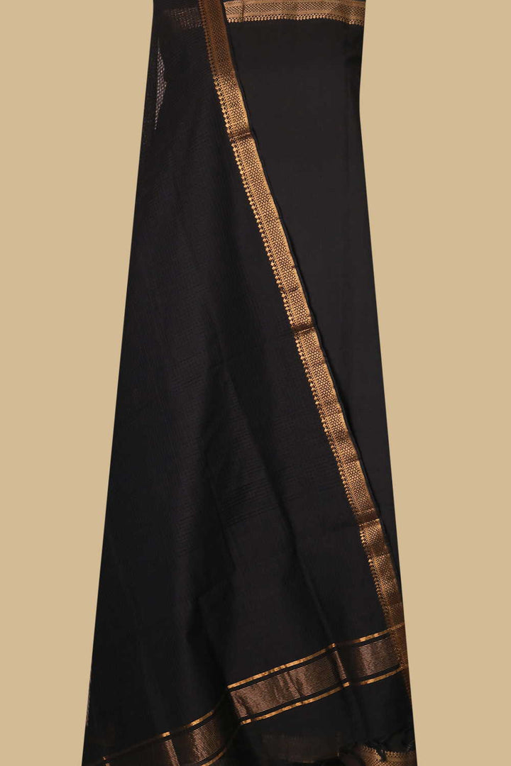 Mangalagiri Suits-Matkatus 