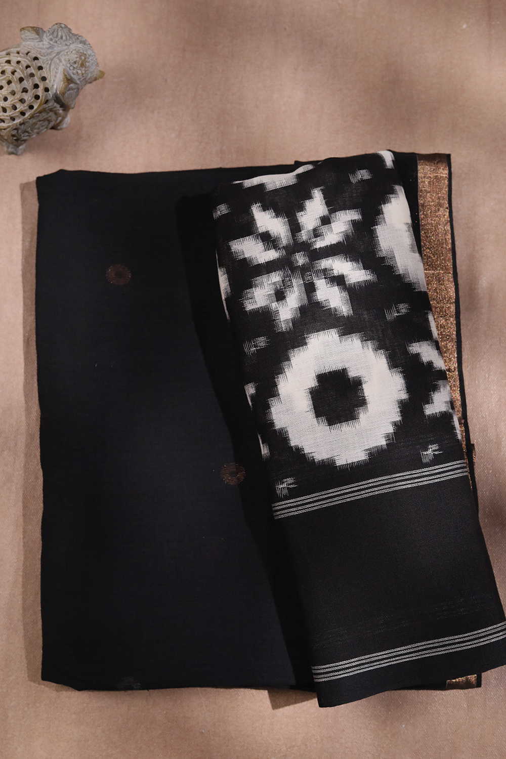 Top & Dupatta - Matkatus 