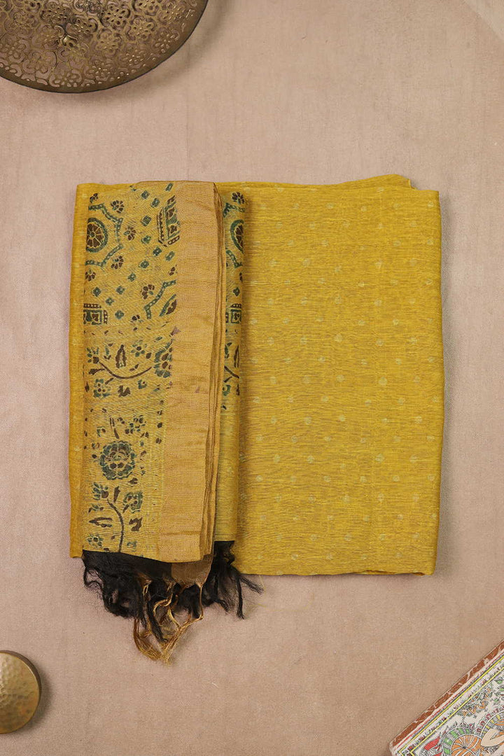 Ajrak Linen Top & Dupatta - Matkatus 