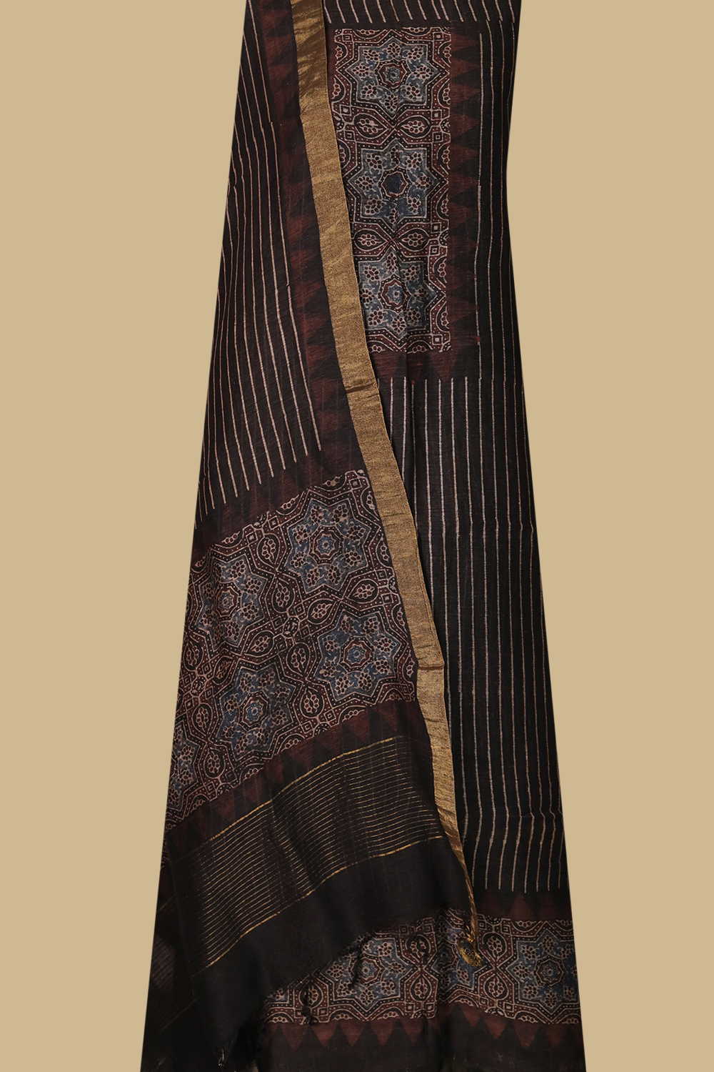 Ajrak Linen Top & Dupatta - Matkatus 