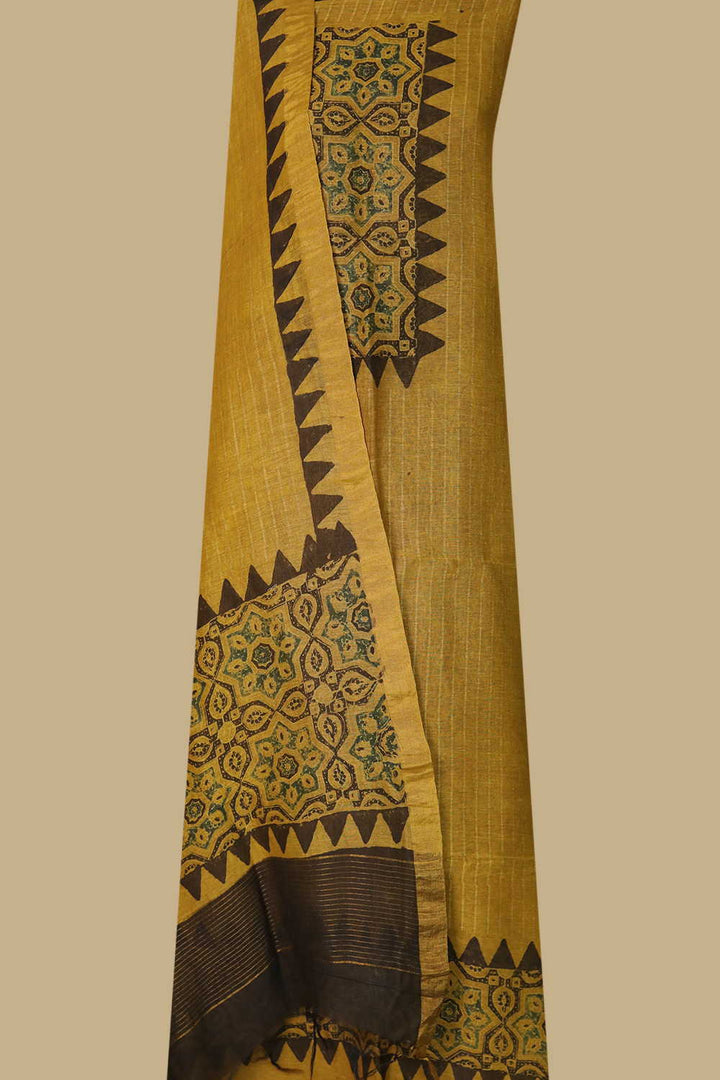 Ajrak Linen Top & Dupatta - Matkatus 