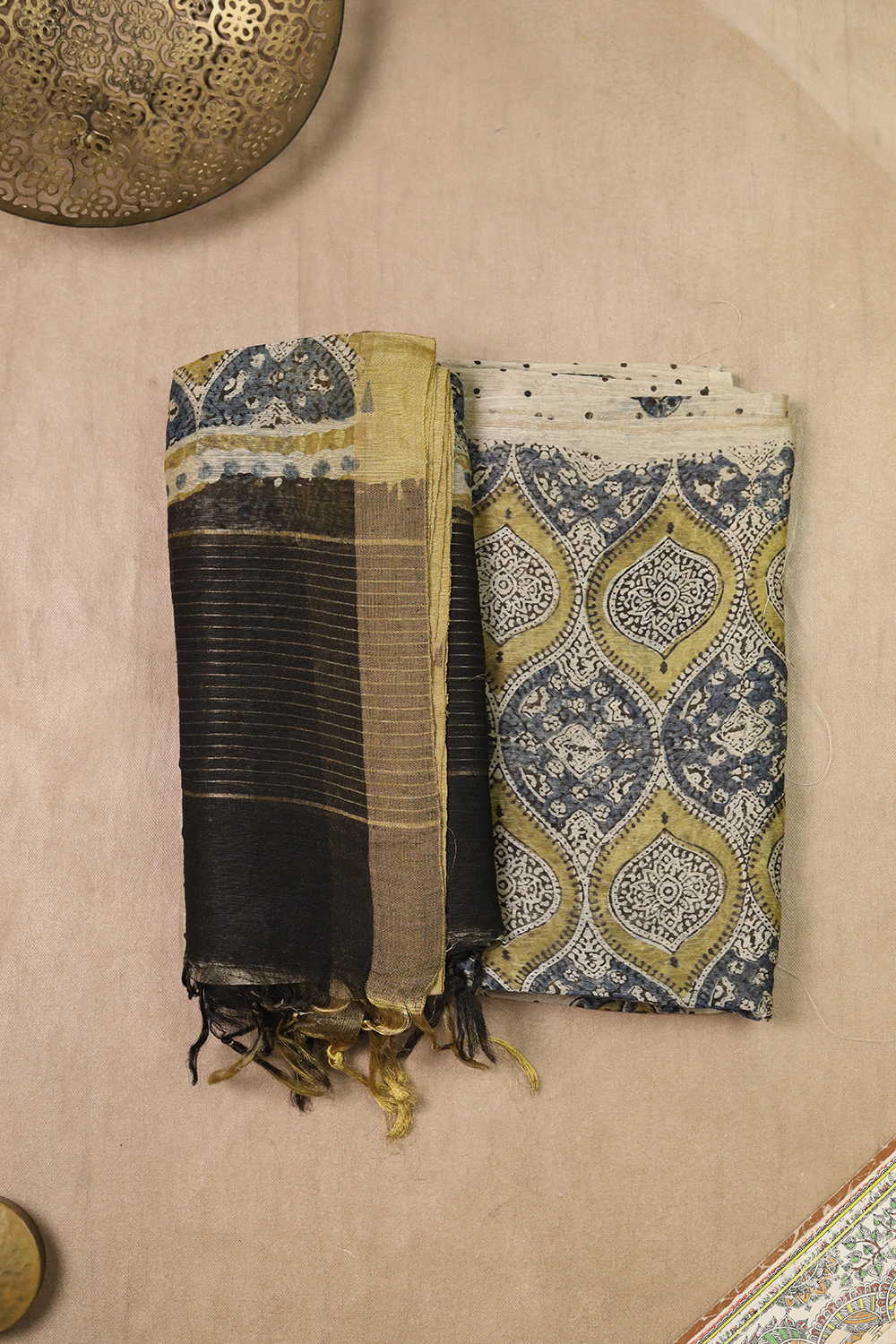Linen Top & Dupatta - Matkatus 