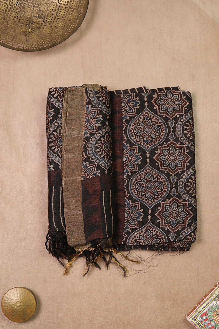 Ajrak Linen Top & Dupatta - Matkatus 