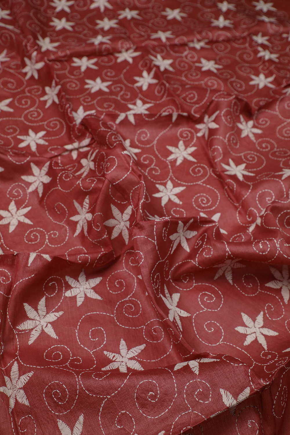 Embroidered Blouse - Matkatus 