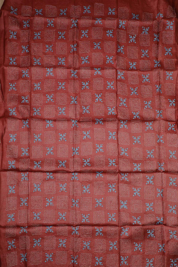 Embroidered Blouse - Matkatus 