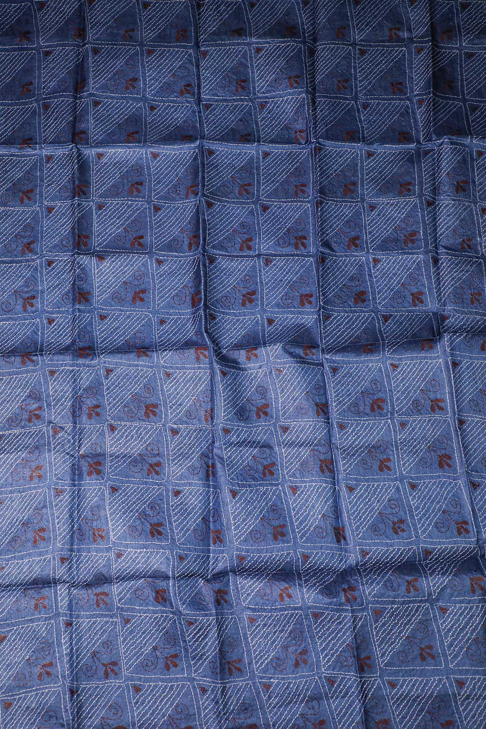 Embroidered Blouse - Matkatus 