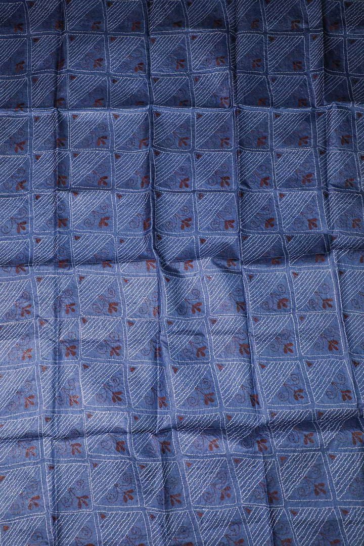 Embroidered Blouse - Matkatus 