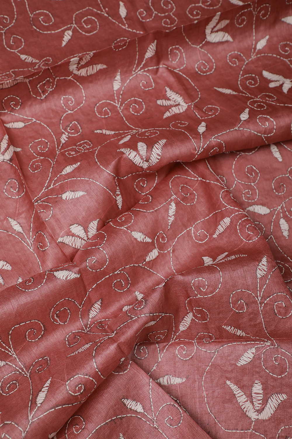 Embroidered Blouse - Matkatus 