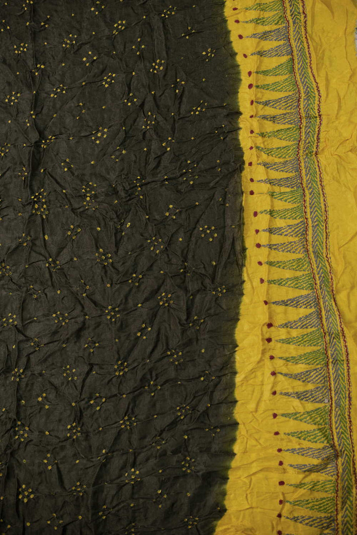 Bandhani Saree - Matkatus 