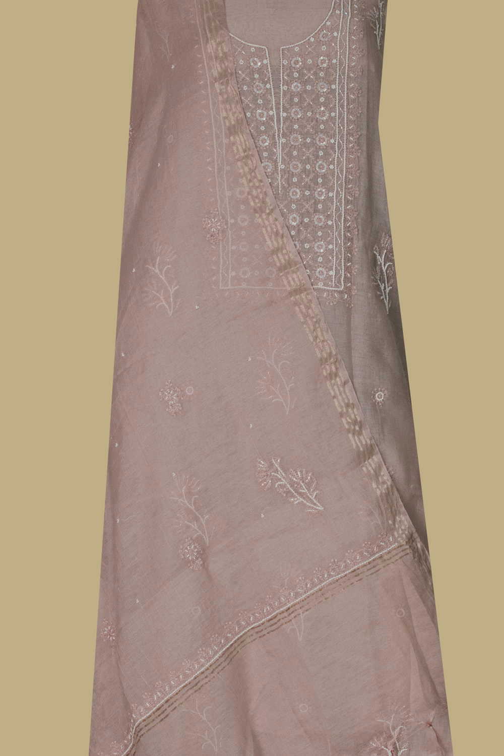 Embroidered Suits - Matkatus 