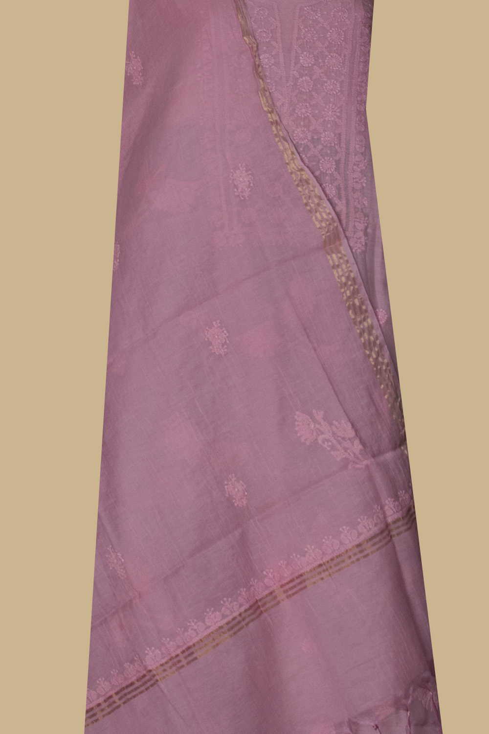 Embroidered Suits - Matkatus 