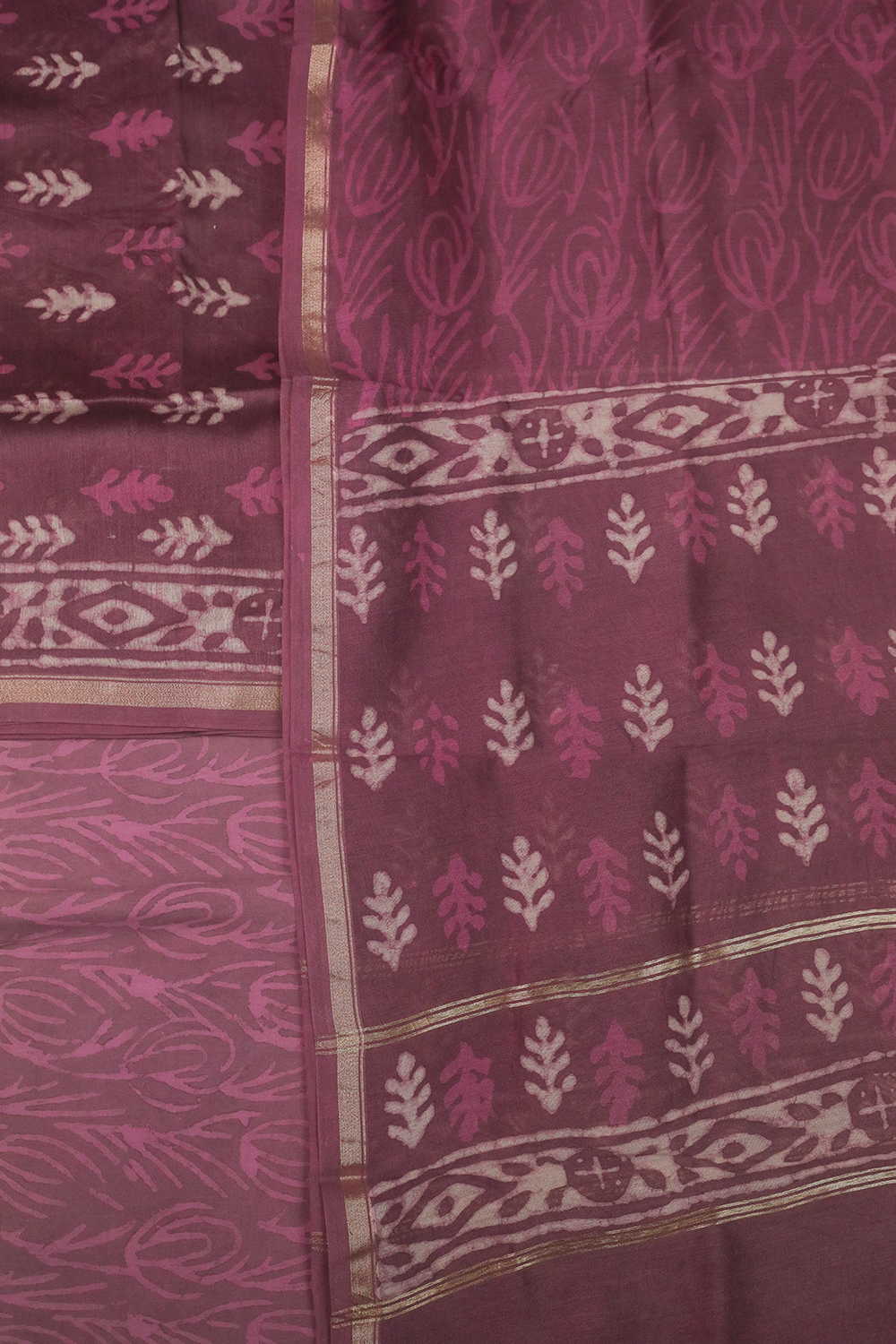 Unstitched Suits - Matkatus 