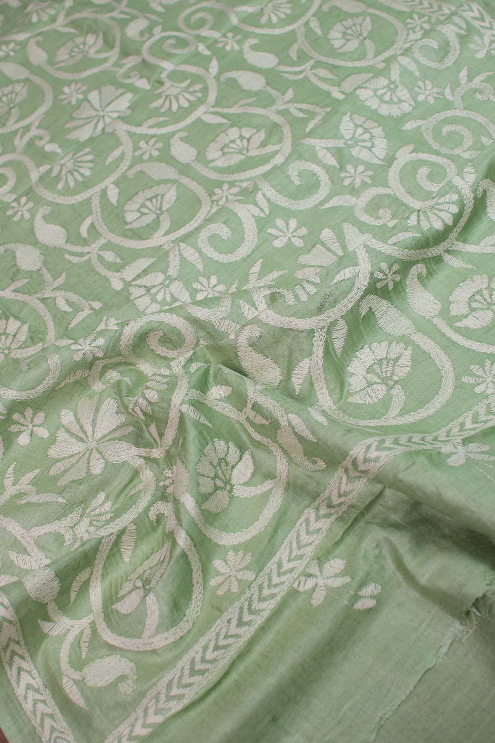 Kantha Silk Dupatta - Matkatus 