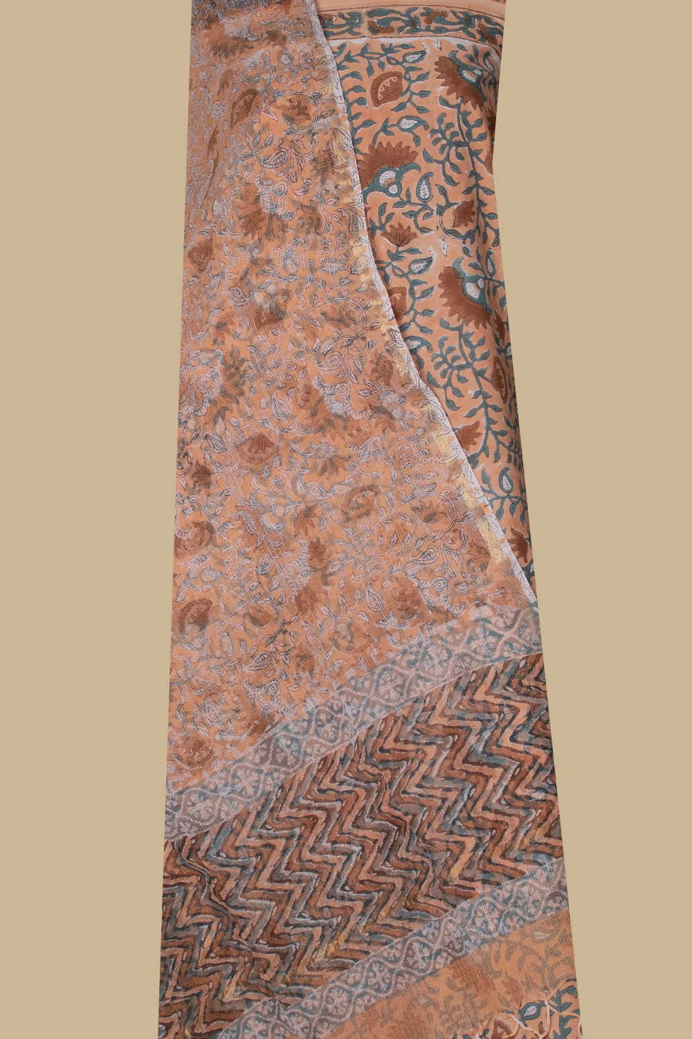 Full Suit - Matkatus 