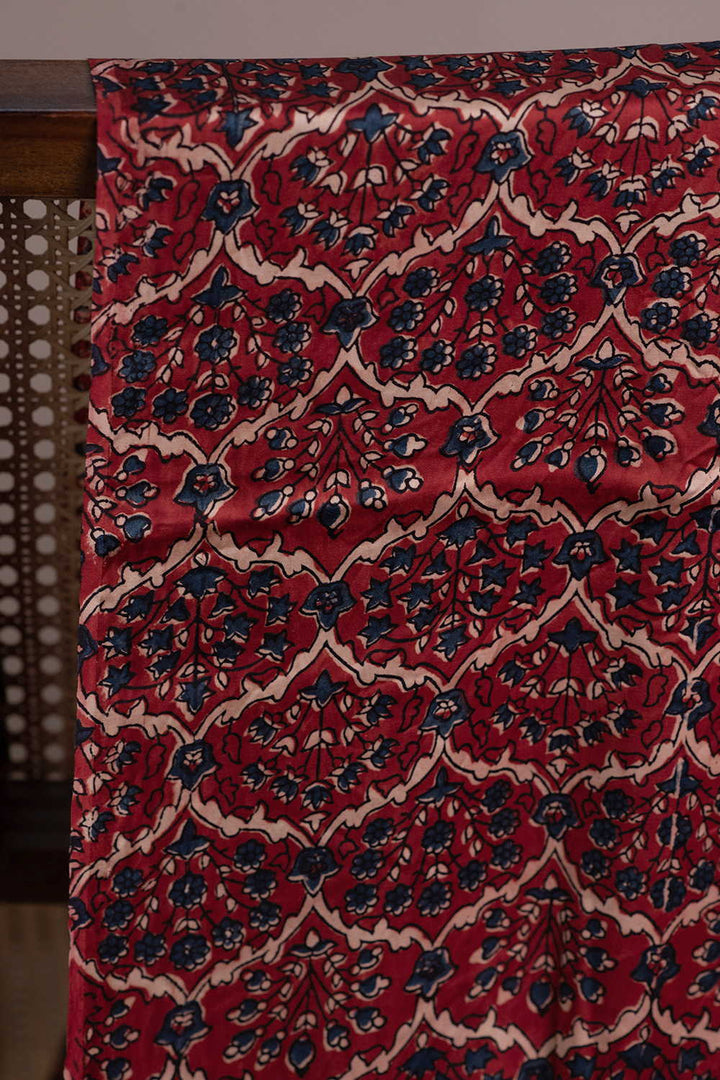 Silk Fabric - Matkatus 