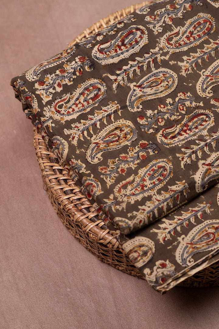 Printed Kalamkari Fabrics - Matkatus 