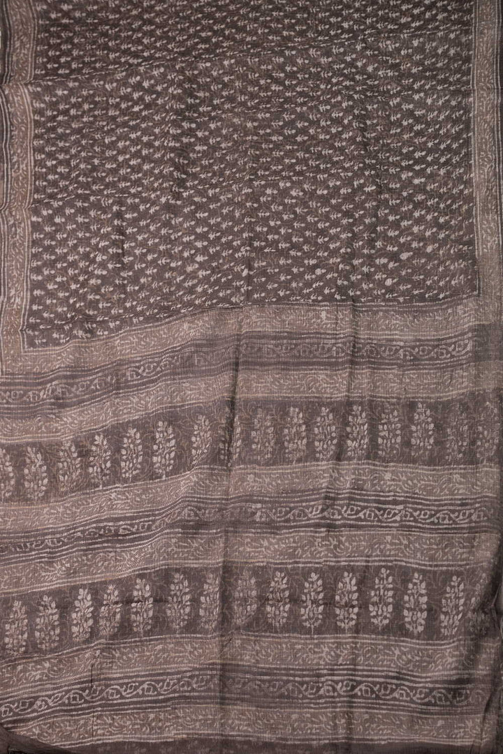 Sarees - Matkatus 