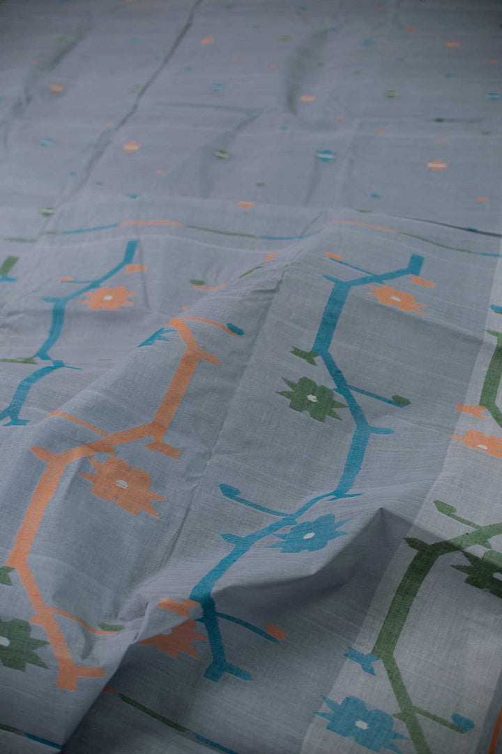 Sarees - Matkatus 