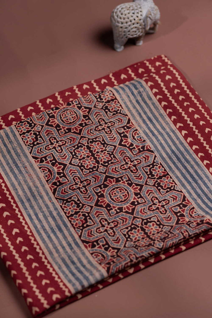 Ajrak Kurta Fabric - Matkatus 