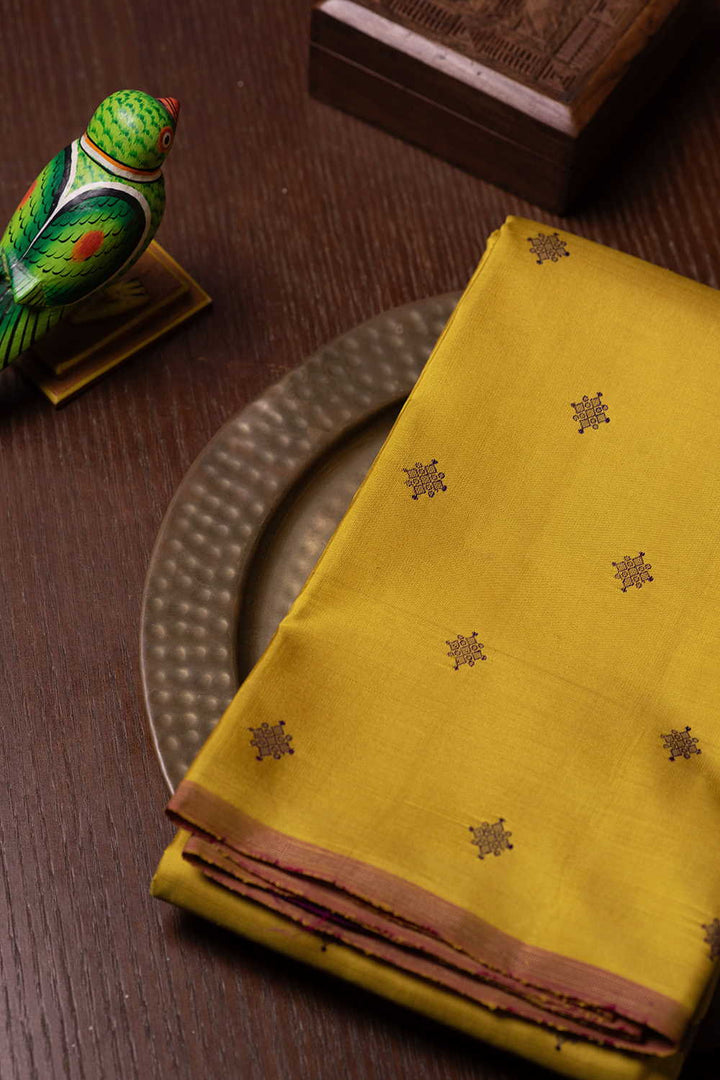 Silk Sarees - Matkatus