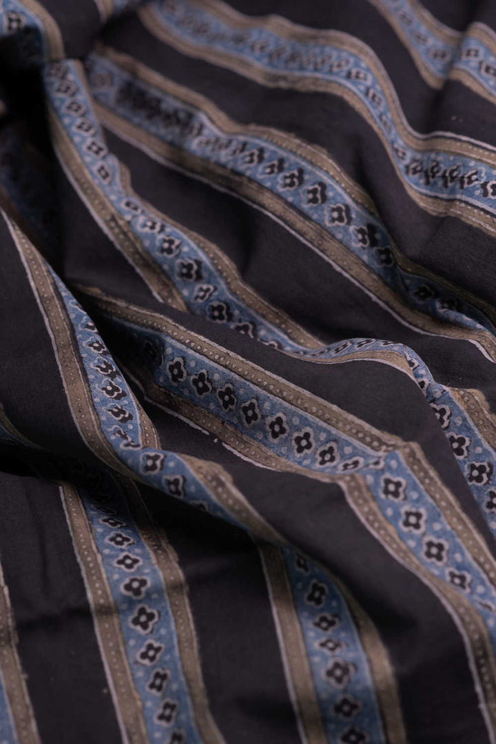 Ajrak Fabric - Matkatus 