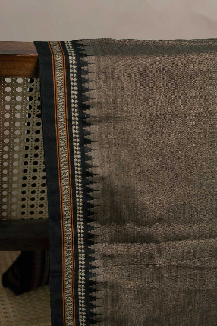 Border Fabrics - Matkatus 