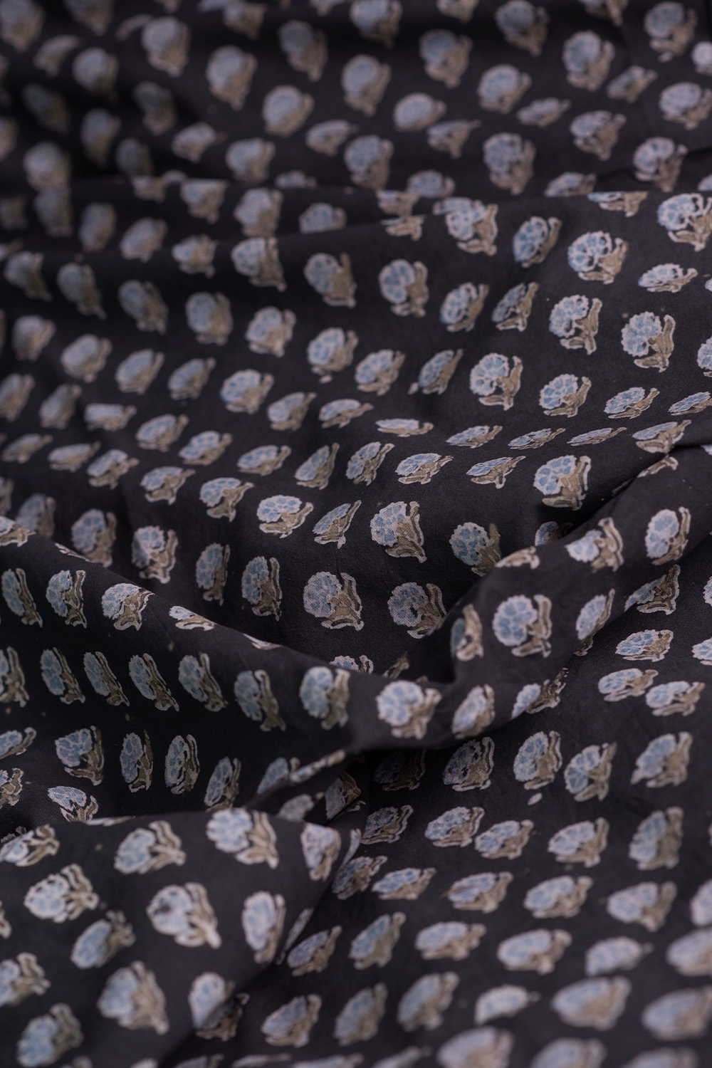 Ajrak Fabric - Matkatus 