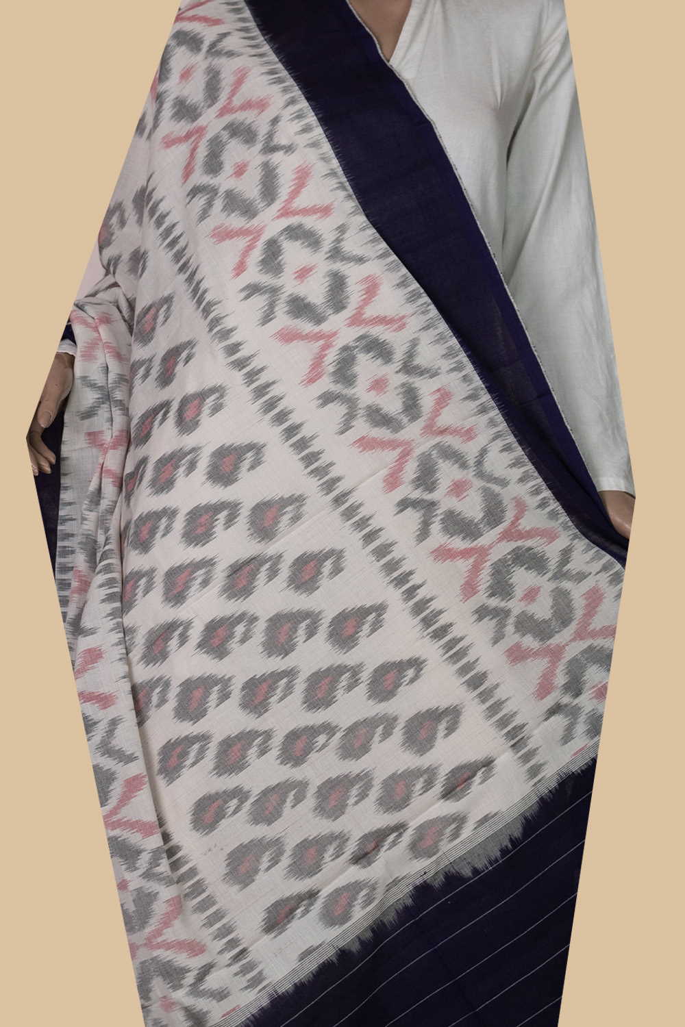 Handwoven Dupattas - Matkatus 