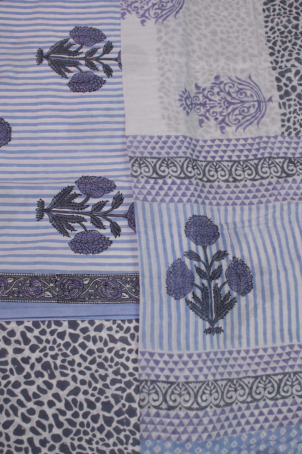 Unstitched Suits - Matkatus